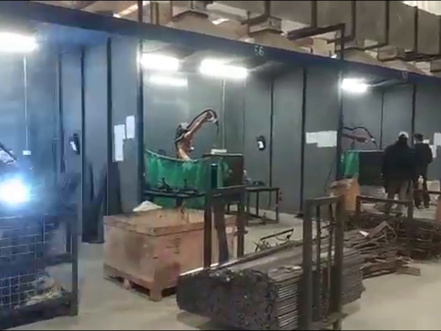 电动车平叉电弧焊接集成应用案例